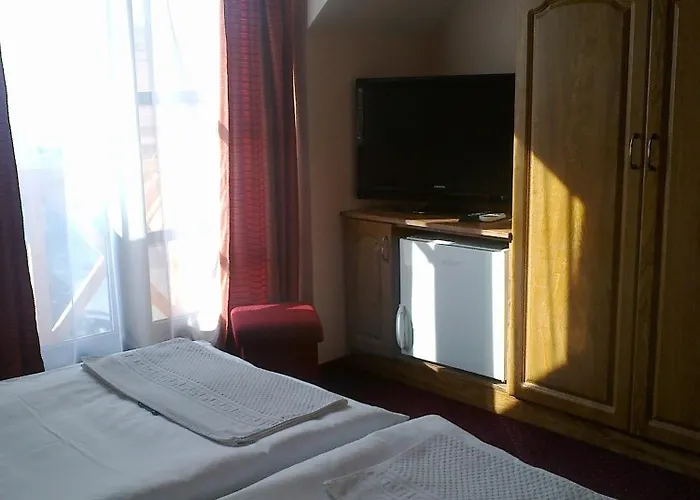 Gyoergyey Kastely Panzio Es Etterem
